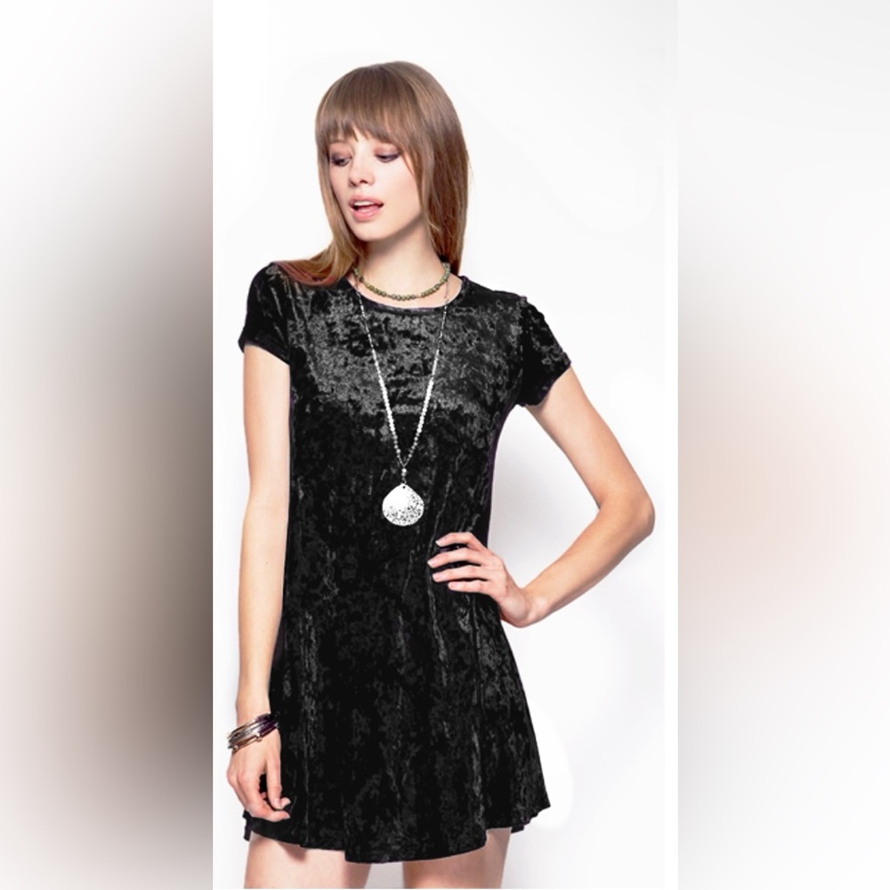 She + sky short sleeve crushed velvet mini dress